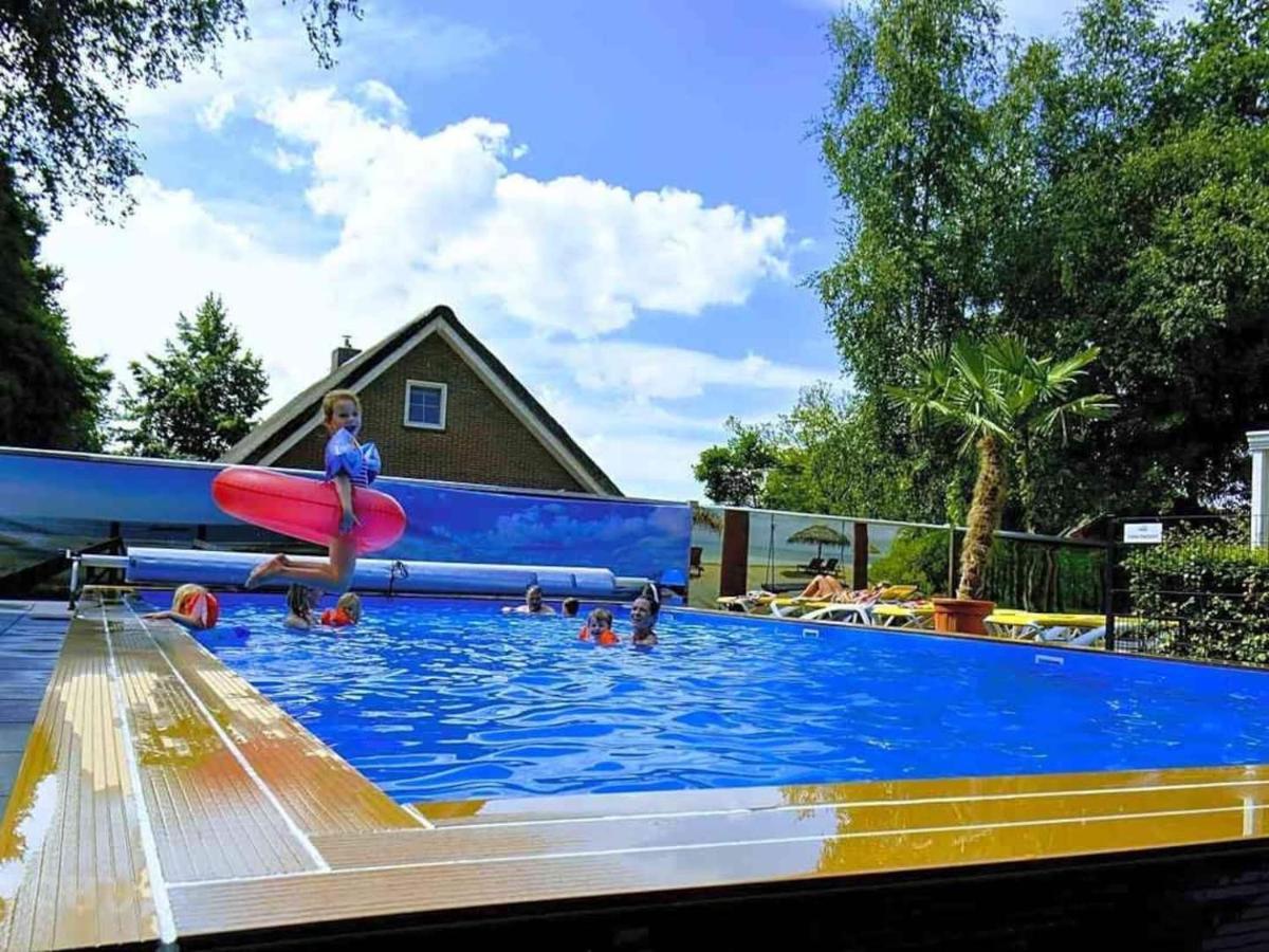 Carpe Diem, Het Ruime Chalet Met Houtkachel Nabij Wildlands Emmen Schoonebeek Eksteriør billede